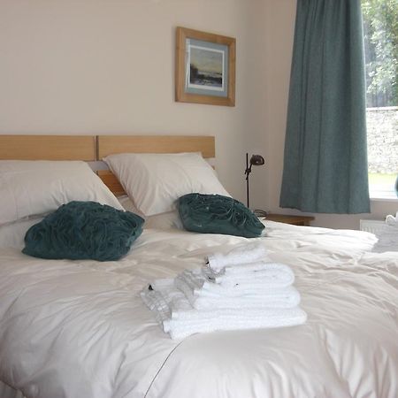 Seggat Farm Holiday Cottages Kirktown of Auchterless Стая снимка