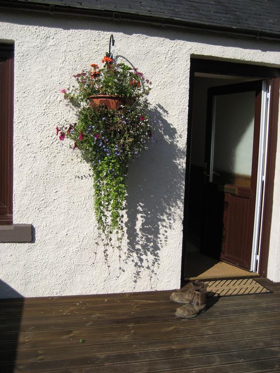 Seggat Farm Holiday Cottages Kirktown of Auchterless Стая снимка