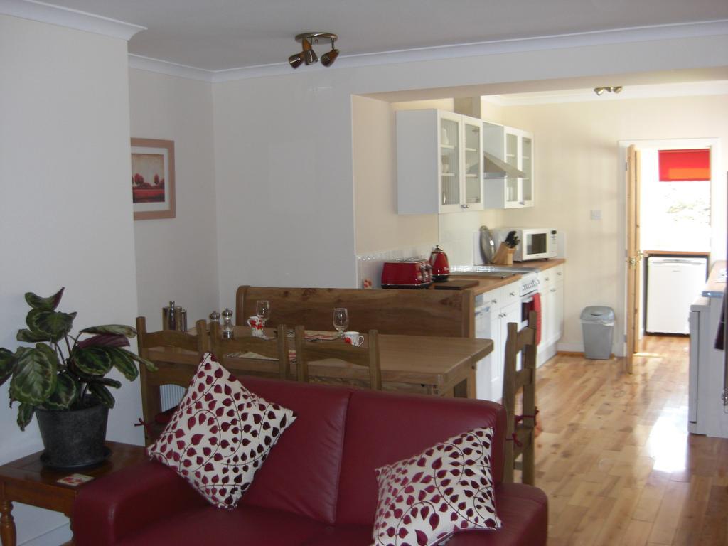 Seggat Farm Holiday Cottages Kirktown of Auchterless Стая снимка